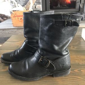 Frye Veronica Shorties